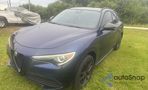 2021 Alfa Romeo Stelvio Ti z USA, uszkodzony, nr VIN ZASPAKBN4M7C98833